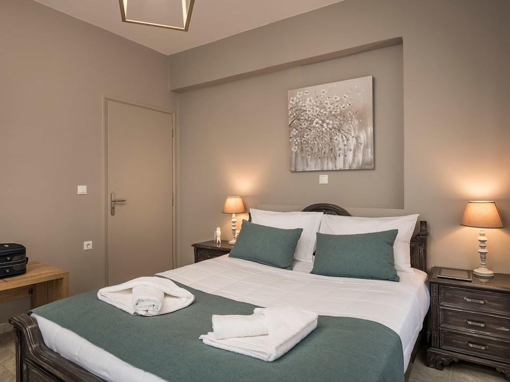 Mirma Luxury Apartment Chrissi Akti Chania Exterior foto