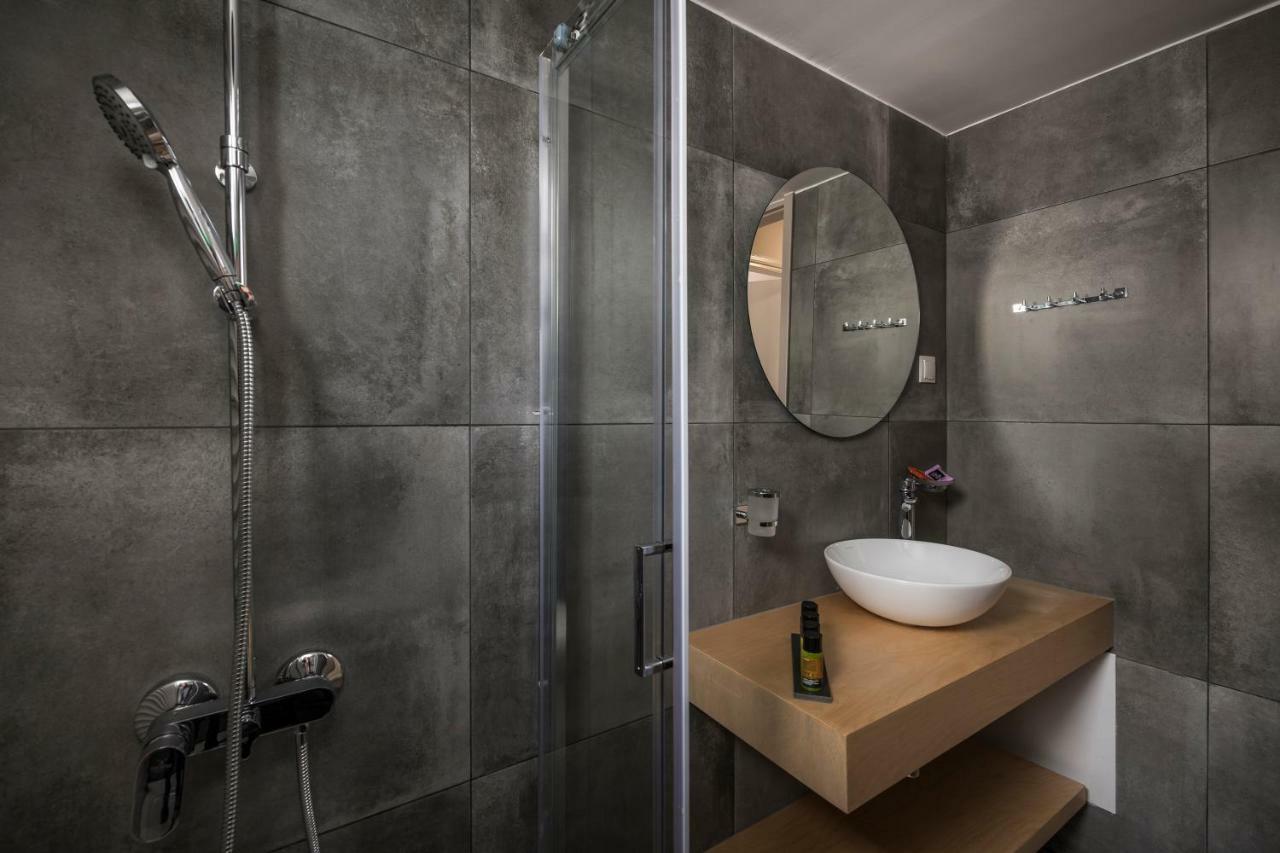 Mirma Luxury Apartment Chrissi Akti Chania Exterior foto