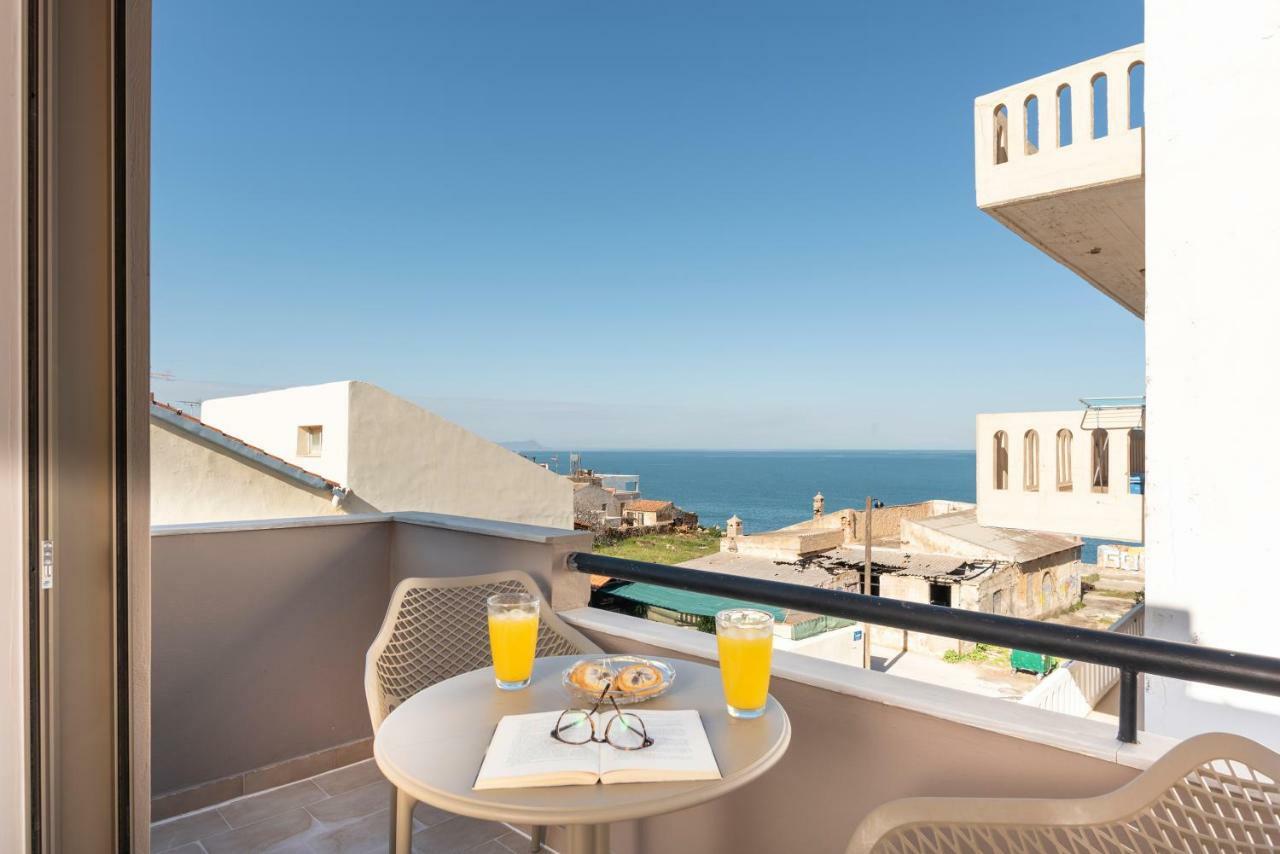 Mirma Luxury Apartment Chrissi Akti Chania Exterior foto