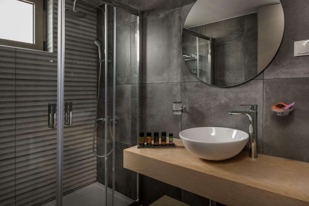 Mirma Luxury Apartment Chrissi Akti Chania Exterior foto